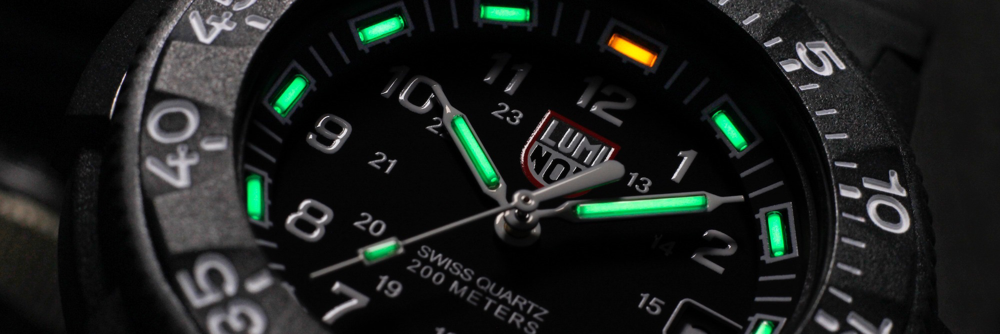 Luminox
